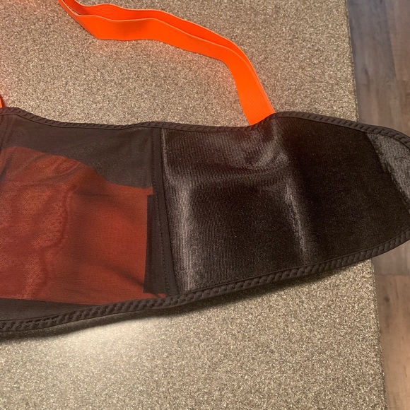 Proflex by Ergodyne Back Brace/Support with suspenders. Size X-Large. New - Picture 6 of 11